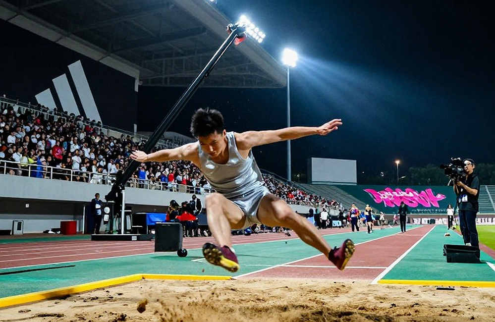 Dawit Seare vô địch 5km đường phố với 12:56: Cú sốc Copenhagen và bài toán thể lực của Jakob Ingebrigtsen