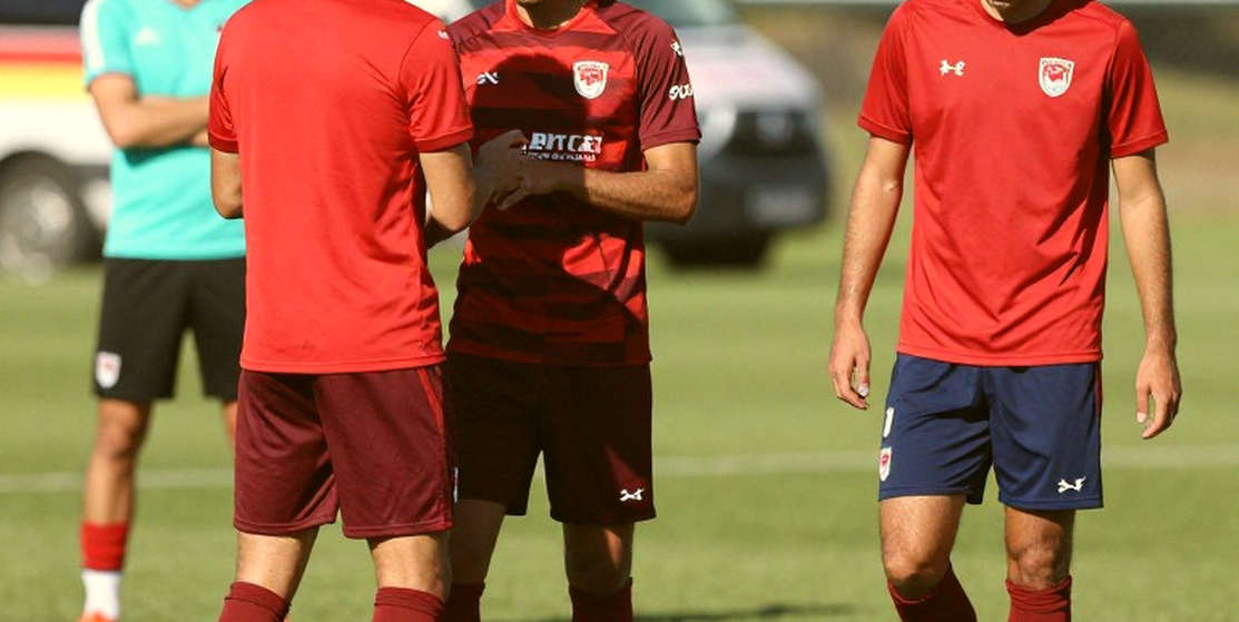 716 ngày và một đường chuyền: Trent Alexander-Arnold trở lại đội tuyển Anh, chiếc áo hậu vệ phải vẫn bỏ ngỏ 716 ngày và một đường chuyền: Trent Alexander-Arnold trở lại đội tuyển Anh, chiếc áo hậu vệ phải vẫn bỏ ngỏ