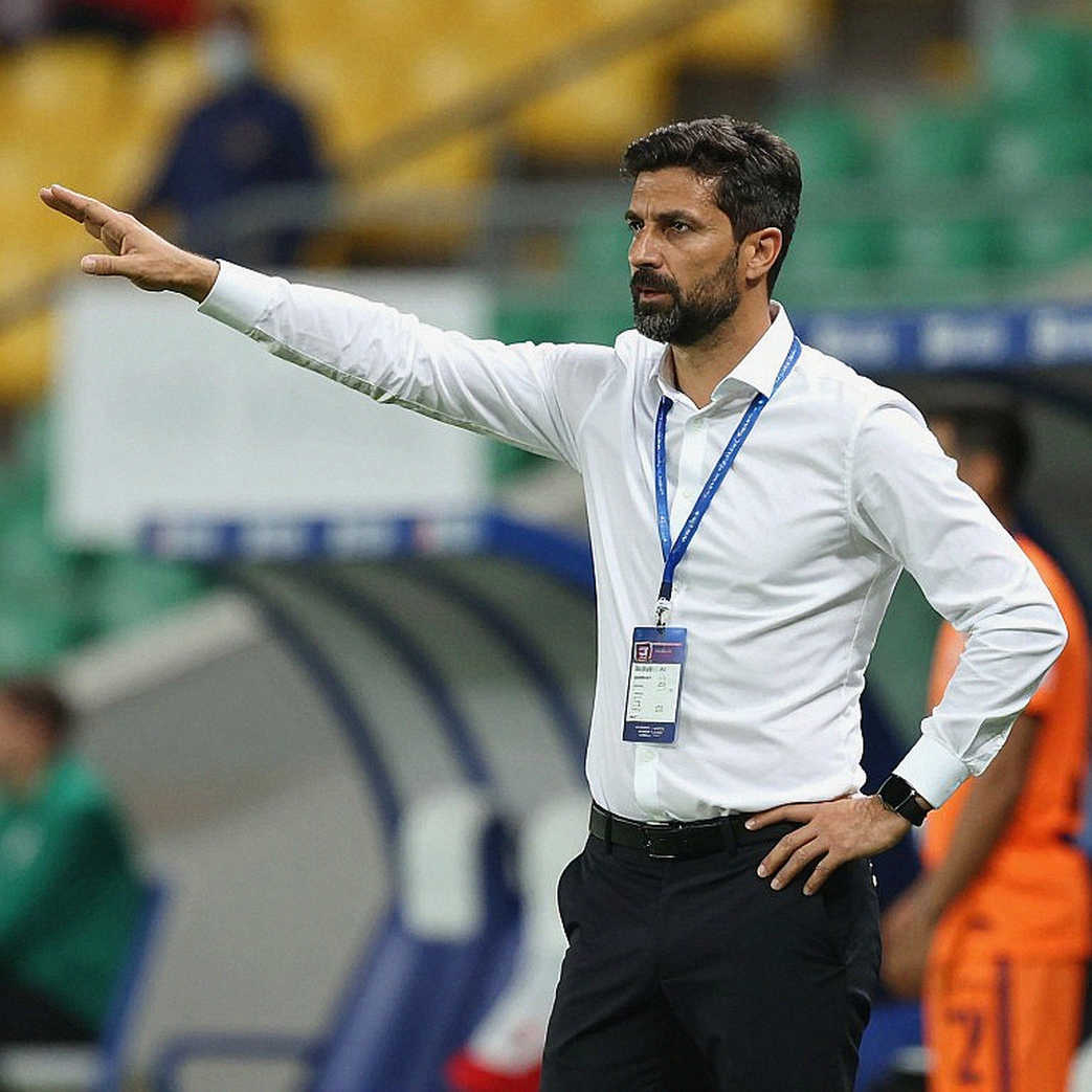 Javier Aguirre, Edson Álvarez và vùng cấm không có máy quay