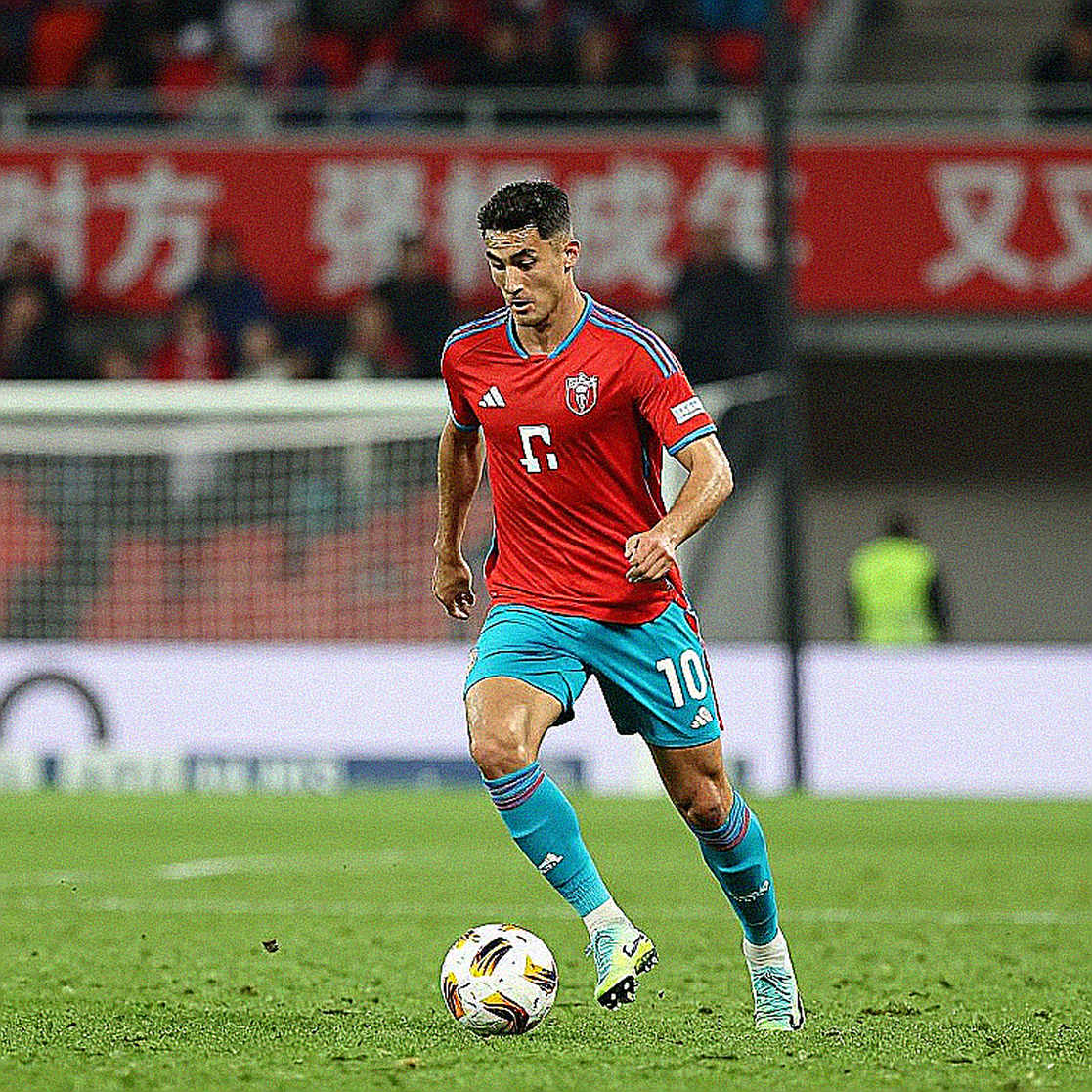 The Empty Scouting Dossier: The Silent Defect Beneath Vietnamese Youth Football The Empty Scouting Dossier: The Silent Defect Beneath Vietnamese Youth Football