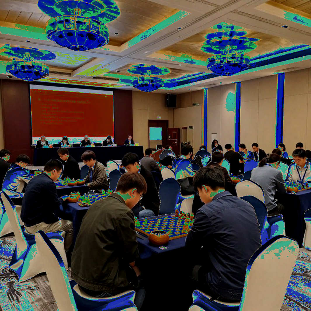 Sự Bất Cẩn Của Một Băng Ghi Hình: Khi Najdorf Không Tha Thứ Ai
