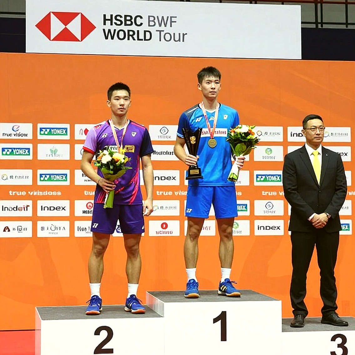 Alwi Farhan Trains With Kento Momota in Tokyo: A Quiet Preparation Ahead of the 2026 Asian Games Alwi Farhan Trains With Kento Momota in Tokyo: A Quiet Preparation Ahead of the 2026 Asian Games