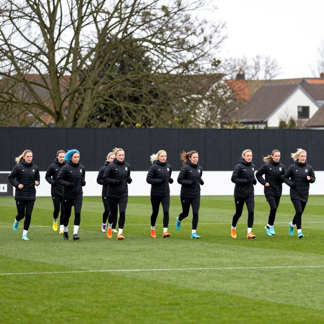 The Silence of Ivar Sisniega: When a Football Federation Forgets How to Blow the Whistle