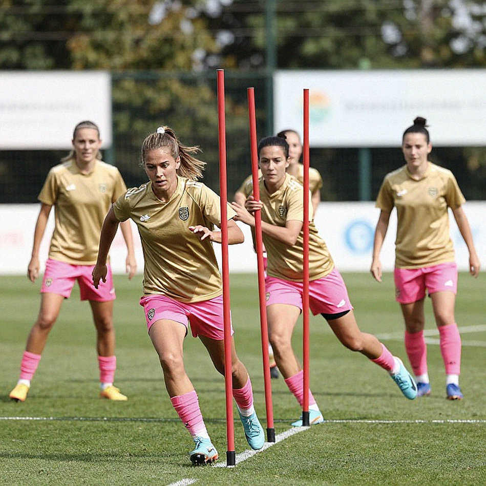U15 Việt Nam ở Azerbaijan: tờ luật 8v8 và năm trận trong bảy ngày