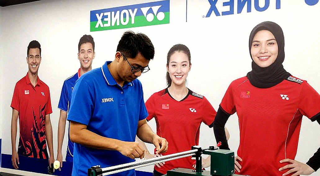 Hai chiếc cúp U21 ở Pepinster và tầng địa chất mà bảng điểm che khuất