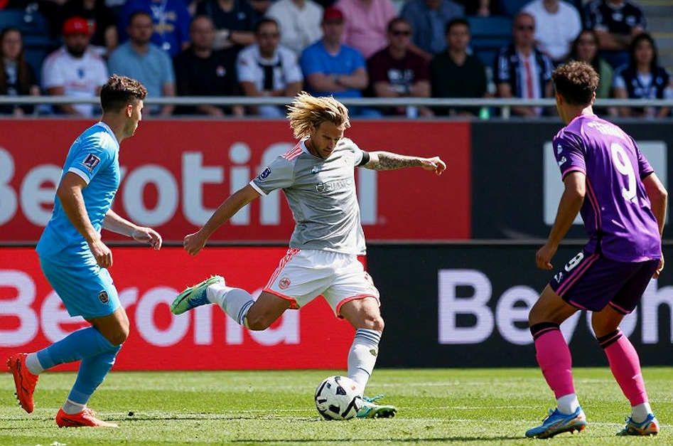Barcelona: 36 bàn sau 8 trận và khoảng trống dữ liệu phía sau kỷ lục Barcelona: 36 bàn sau 8 trận và khoảng trống dữ liệu phía sau kỷ lục