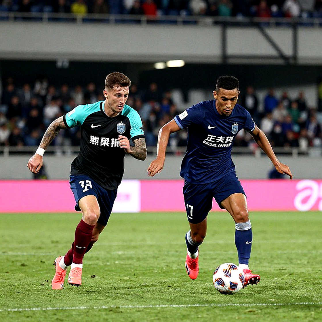 105 phút của Rayan Ait-Nouri: Juventus đi tìm một hậu vệ trái giữa khoảng lặng
