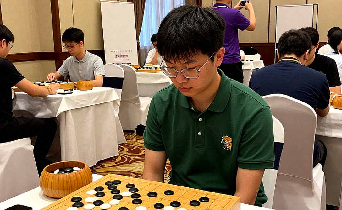 Giải Cờ Vua Toàn Cầu Tech Mahindra Mùa Thứ Tư Bắt Đầu: Magnus Carlsen Trở Lại Bảo Vệ Vương Giả Và Dàn Sao Ấn Độ Tham Dự Cuộc Chiến Đầy Thú Vị